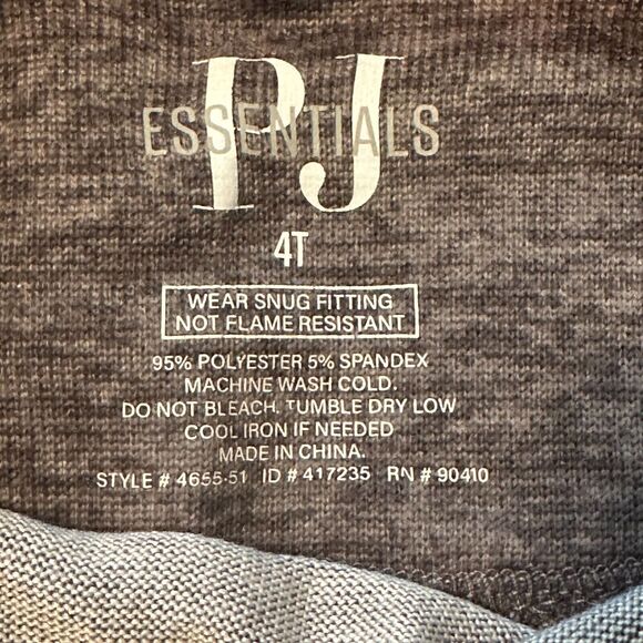 PJ Essentials Sleepwear "Believe" Christmas Gray/Red Plaid Pajama Set. Youth 4T - Picture 3 of 8